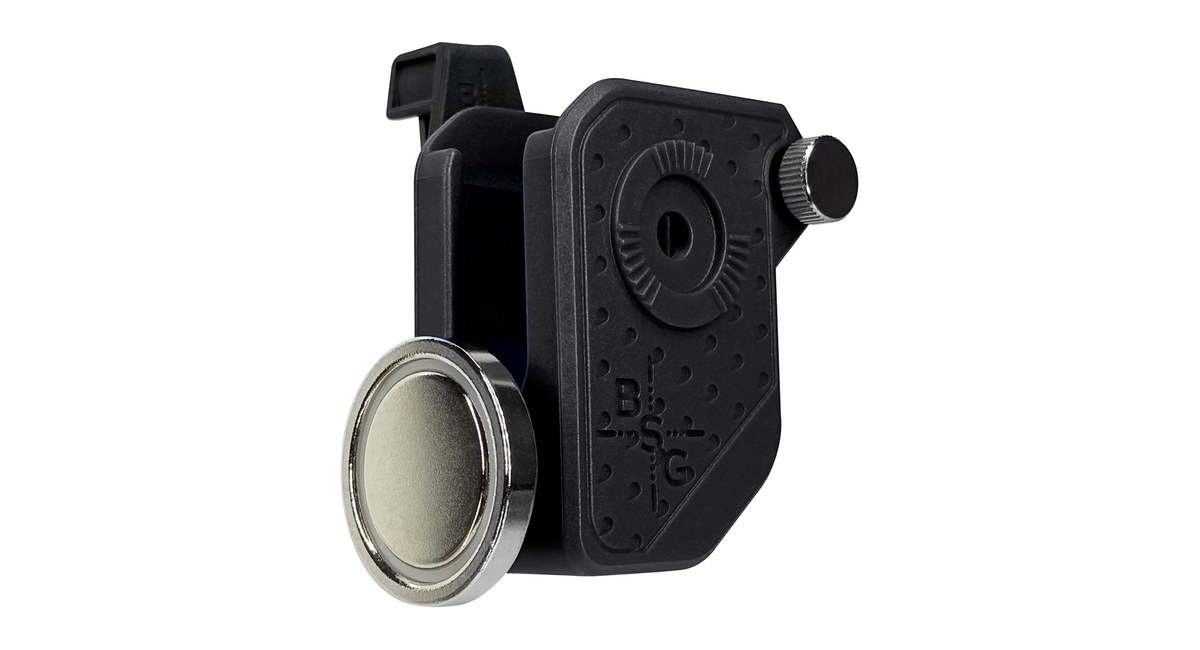 Black Scorpion Gear ambidextrous double stack magazine pouch in black with external circular magnet, product photo